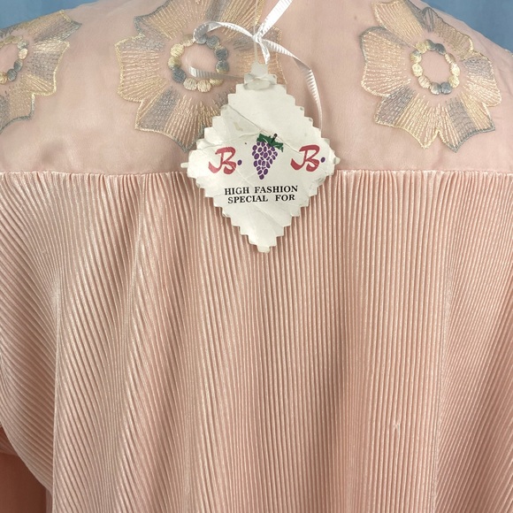 NWT B•B• baby pink crinkle lace embroidered open front Pomona top - Picture 3 of 7